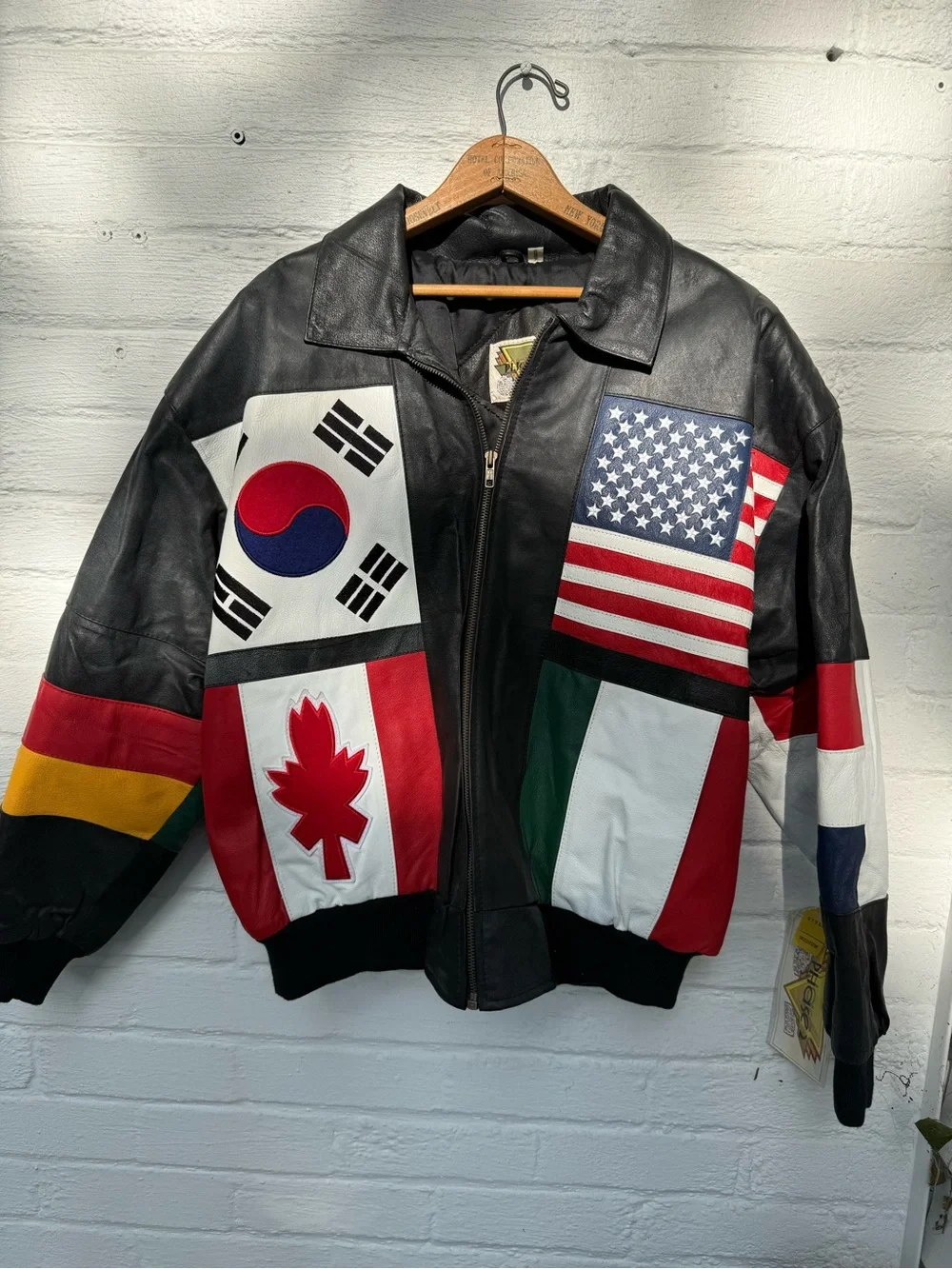NWT PHASE 2 Vintage 90s Leather Bomber Jacket International Flag Hip Hop Medium